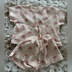 Light pink, tulip print waffle matching set